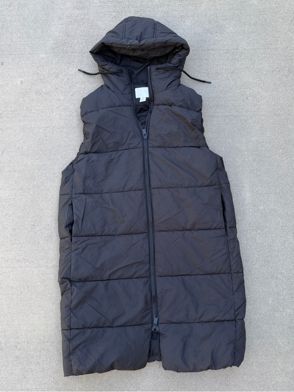 H&M Black Hooded Puffer Vest